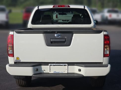 Used 2020 Nissan Frontier S AWD/4WD image 6
