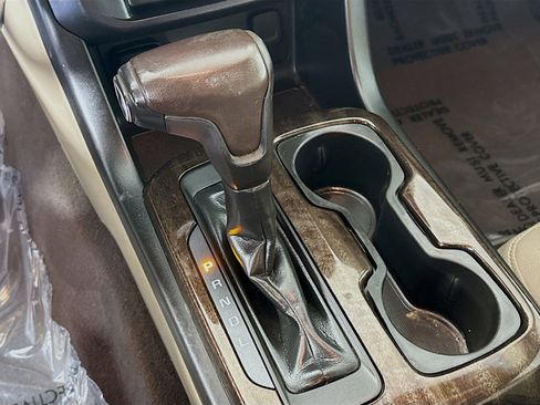 Used 2020 GMC Canyon SLE w/ SLE Convenience Package image 20