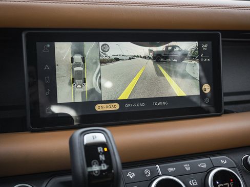 Used 2021 Land Rover Defender 110 X image 25