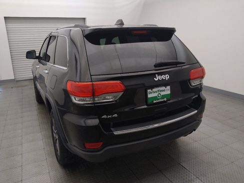 Used 2017 Jeep Grand Cherokee Limited w/ Luxury Group II AWD/4WD image 6