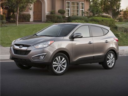 Used 2010 Hyundai Tucson Limited w/ Premium Pkg 4