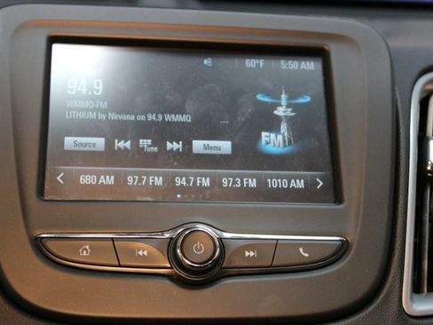 Used 2018 Chevrolet Malibu LS FWD image 24