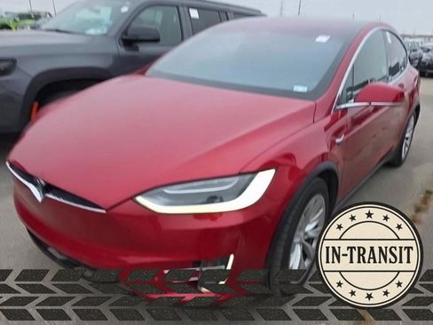 Used 2017 Tesla Model X 75D image 1