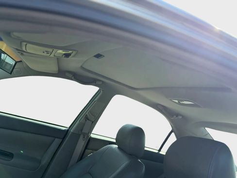 Used 2005 Toyota Camry LE FWD image 13