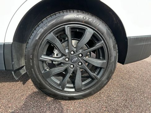Used 2022 Chevrolet Equinox RS AWD/4WD image 41