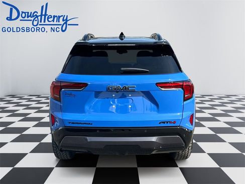 New 2026 GMC Terrain AT4 image 4