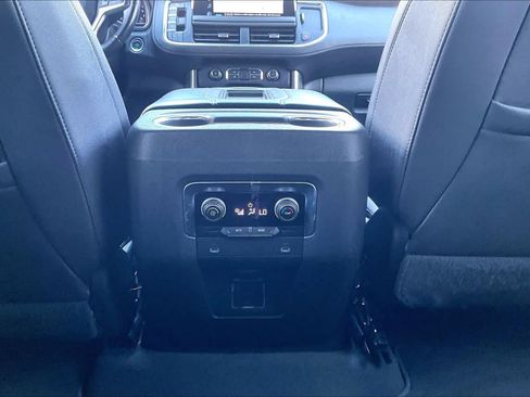 Used 2022 Chevrolet Tahoe LT RWD image 34