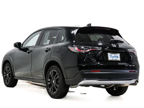 Used 2026 Honda HR-V Sport image 8