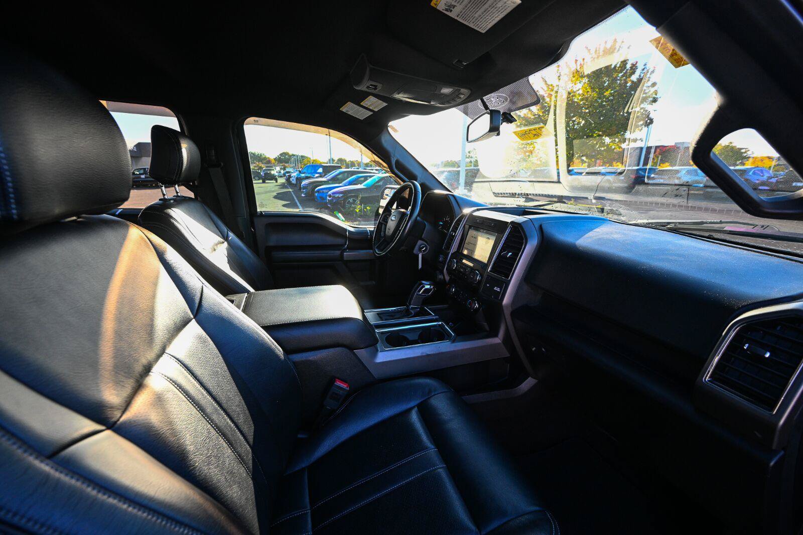 Used 2018 Ford F150 XLT w/ Equipment Group 302A Luxury AWD/4WD image 24