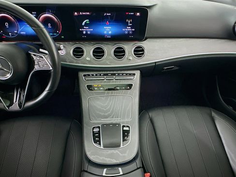 Used 2023 Mercedes-Benz E 450 4MATIC All-Terrain Wagon w/ Premium Package image 11
