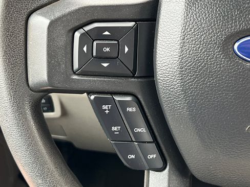 Used 2022 Ford F250 XLT image 24