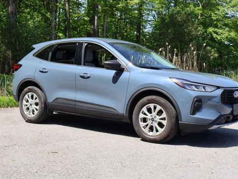 Used 2023 Ford Escape Active AWD/4WD image 6
