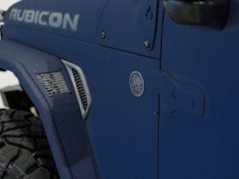 Used 2025 Jeep Wrangler Unlimited Rubicon w/ Technology Group image 79