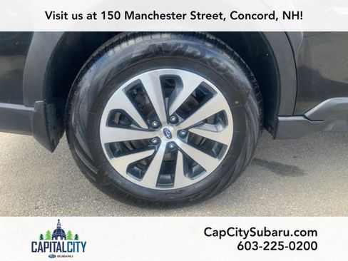 Used 2023 Subaru Outback Premium image 7