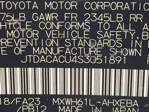 Used 2025 Toyota Prius Plug-In Hybrid image 31