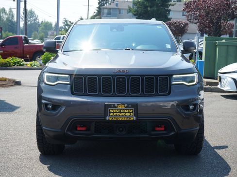 Used 2018 Jeep Grand Cherokee Trailhawk w/ Trailhawk Luxury Group AWD/4WD image 9