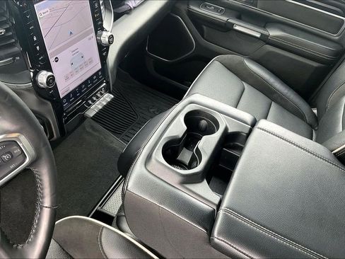 Used 2023 RAM 1500 Laramie image 17