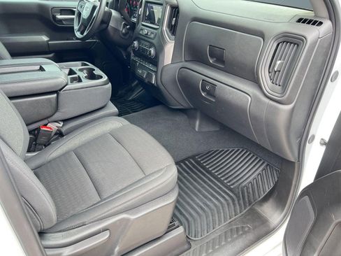 Certified 2025 Chevrolet Silverado 1500 Custom Trail Boss image 31