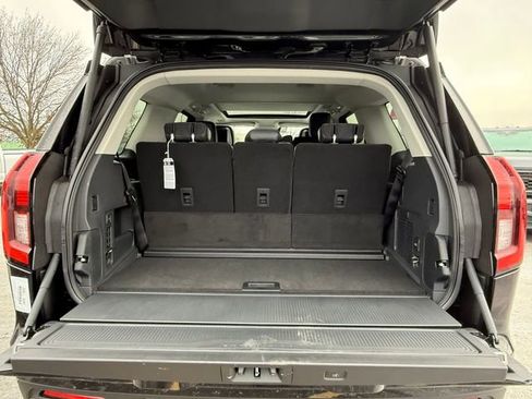 New 2026 Ford Expedition Platinum w/ Driver's Package image 5