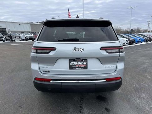 New 2025 Jeep Grand Cherokee L Laredo image 6