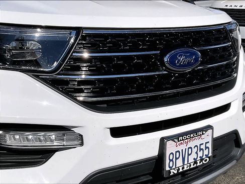 Used 2020 Ford Explorer XLT w/ Equipment Group 202A image 32