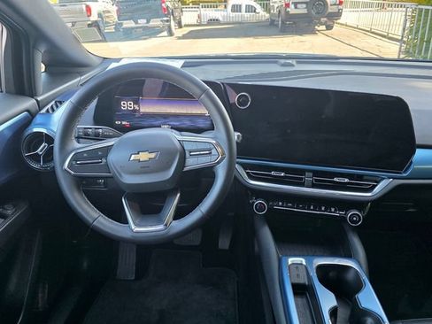 Certified 2024 Chevrolet Equinox EV LT w/ LPO, Blackout Package FWD image 16