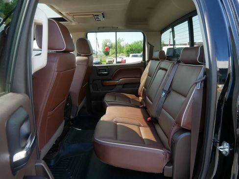 Used 2016 Chevrolet Silverado 3500 High Country w/ Duramax Plus Package AWD/4WD image 26