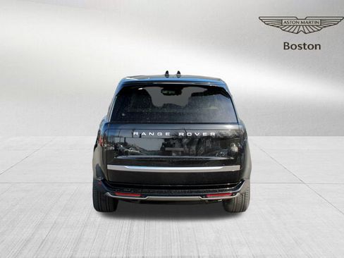 Used 2023 Land Rover Range Rover Long Wheelbase Autobiography image 5