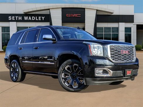Used 2019 GMC Yukon Denali w/ Denali Ultimate Package image 1