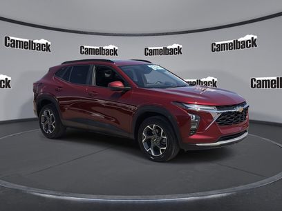 Used 2025 Chevrolet Trax LT w/ Sunroof Package