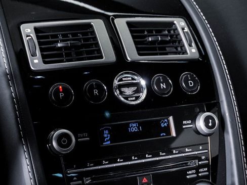 Used 2009 Aston Martin DBS Coupe image 29