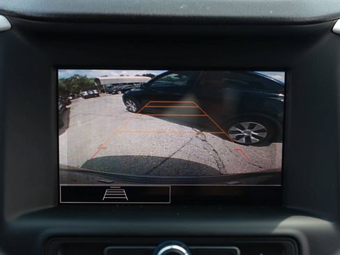 Used 2023 GMC Terrain SLE w/ Elevation Edition FWD image 34