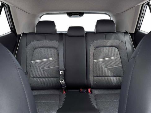 New 2026 Hyundai Venue SEL FWD image 16