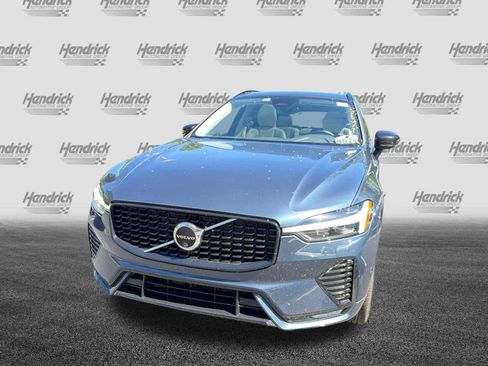 Used 2024 Volvo XC60 B5 Plus w/ Protection Package Premier AWD/4WD image 5