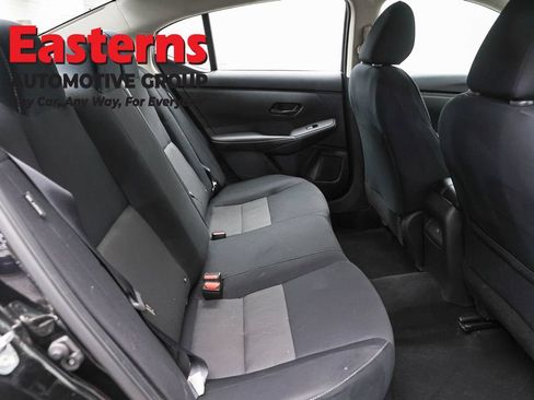 Used 2024 Nissan Sentra SV FWD image 23