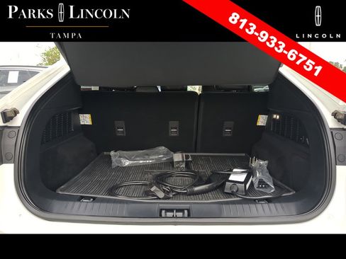 Used 2024 Ford Mustang Mach-E Premium image 8