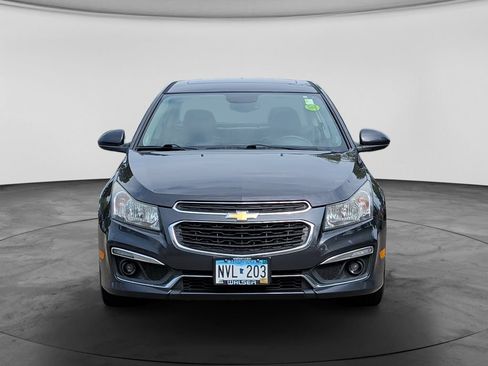 Used 2016 Chevrolet Cruze LT w/ Sun, Sound and Sport Package FWD image 2