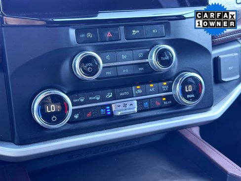 Used 2024 Ford Expedition Max Limited image 29
