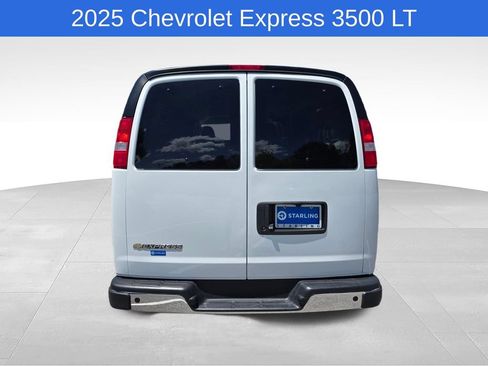 Certified 2025 Chevrolet Express 3500 LT w/ LT Preferred Equipment Group RWD image 8