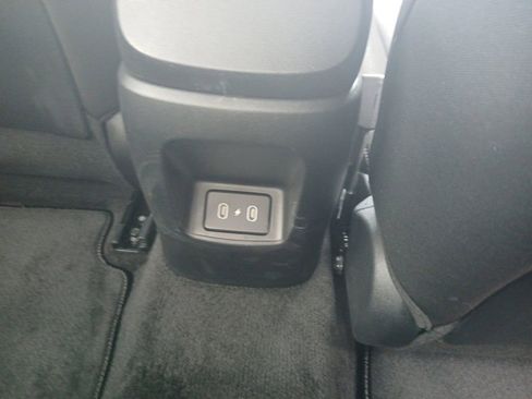 Used 2025 Hyundai Elantra Sport image 20