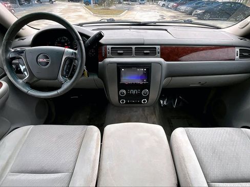 Used 2009 GMC Yukon XL SLE w/ Convenience Package image 15