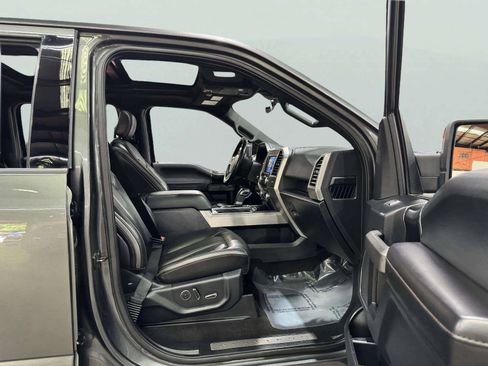 Used 2020 Ford F150 Platinum w/ Equipment Group 701A Luxury AWD/4WD image 41