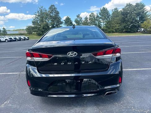 Used 2018 Hyundai Sonata SEL w/ Tech Package 02 FWD image 6