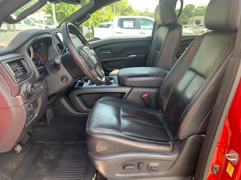 Used 2021 Nissan Titan PRO-4X w/ Pro-4x Convenience Package AWD/4WD image 19