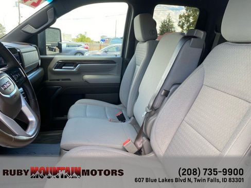 Used 2024 GMC Sierra 2500 SLE AWD/4WD image 12