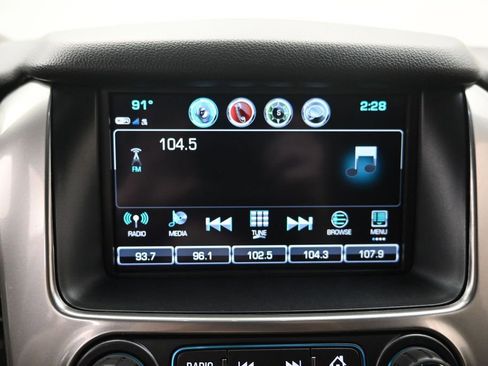 Used 2019 Chevrolet Tahoe LS w/ Skid Plate Package AWD/4WD image 13
