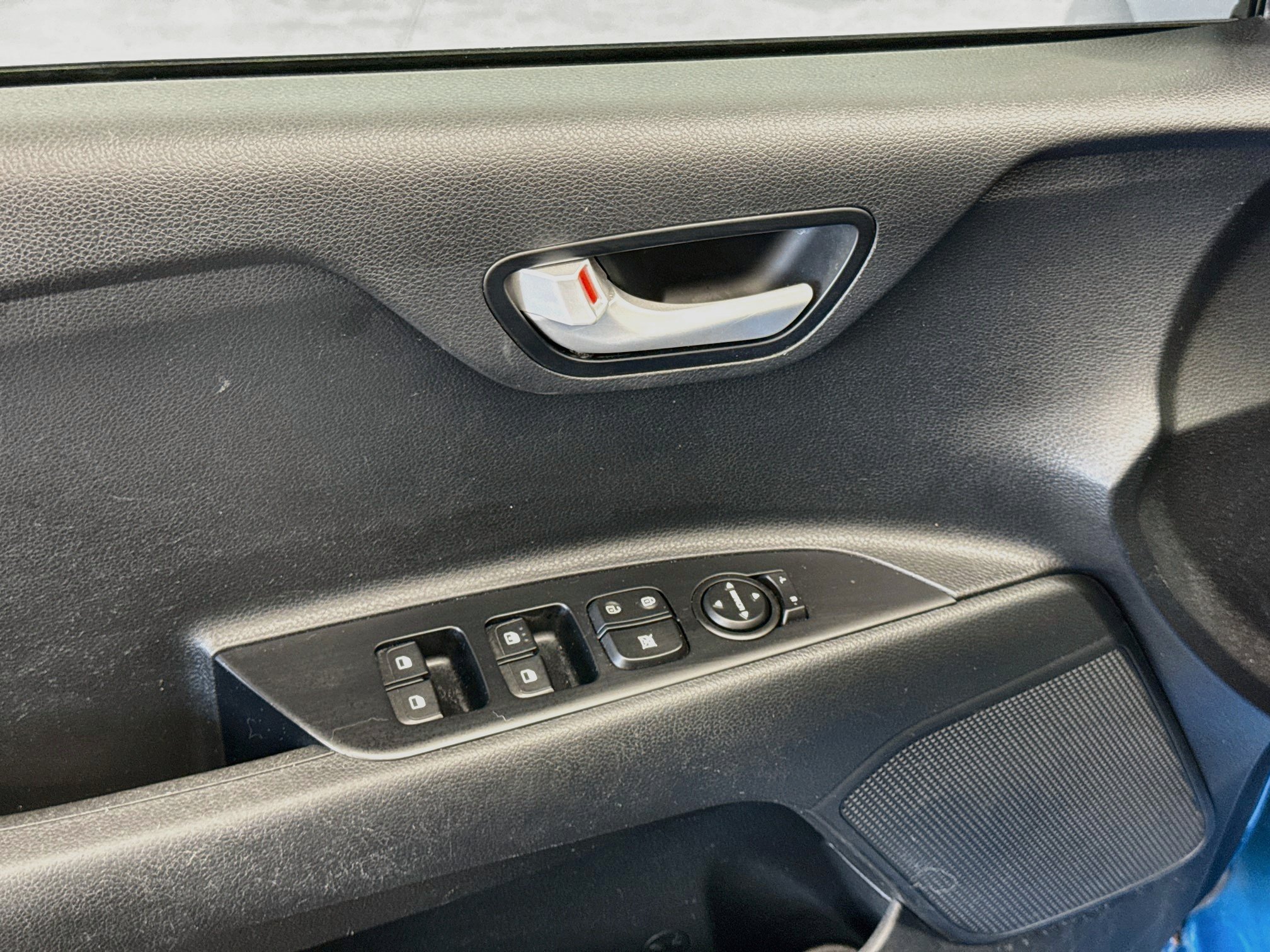 Used 2023 Kia Rio S w/ Technology Package FWD image 13