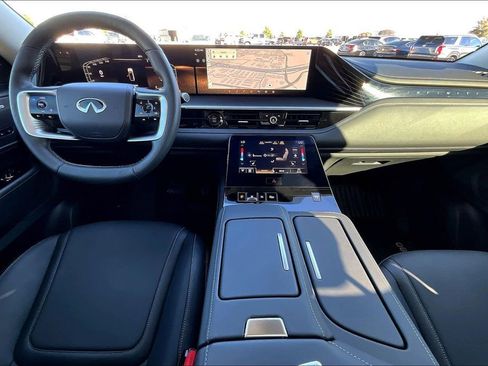 Certified 2025 INFINITI QX80 Pure image 20