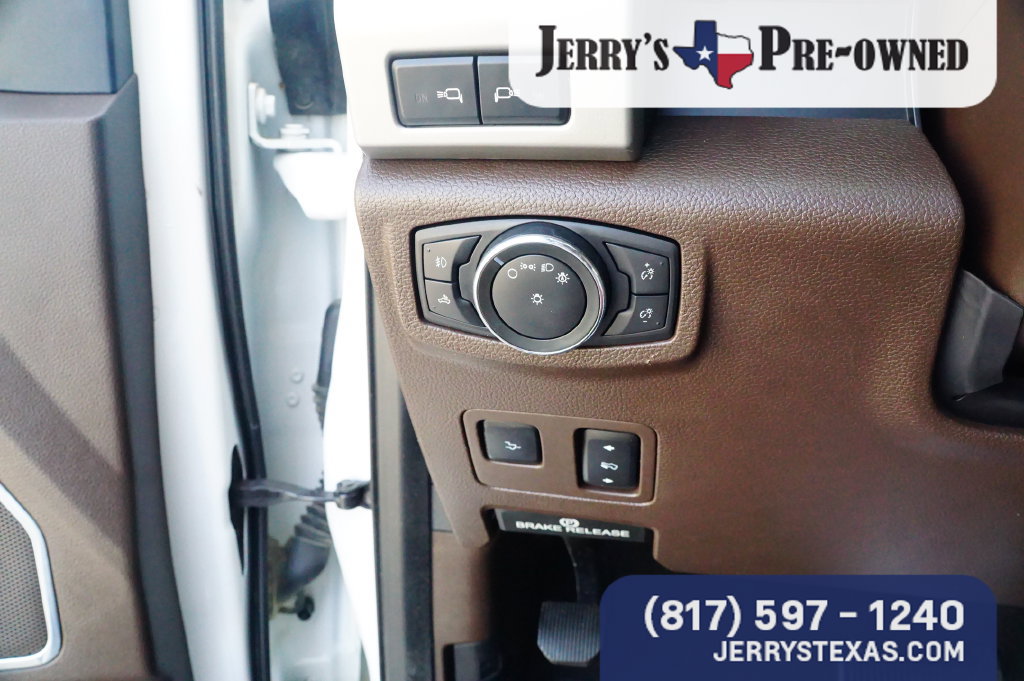Used 2021 Ford F250 King Ranch w/ King Ranch Ultimate Package AWD/4WD image 16