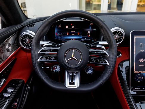 Used 2024 Mercedes-Benz SL 63 AMG S e Performance 4MATIC image 29